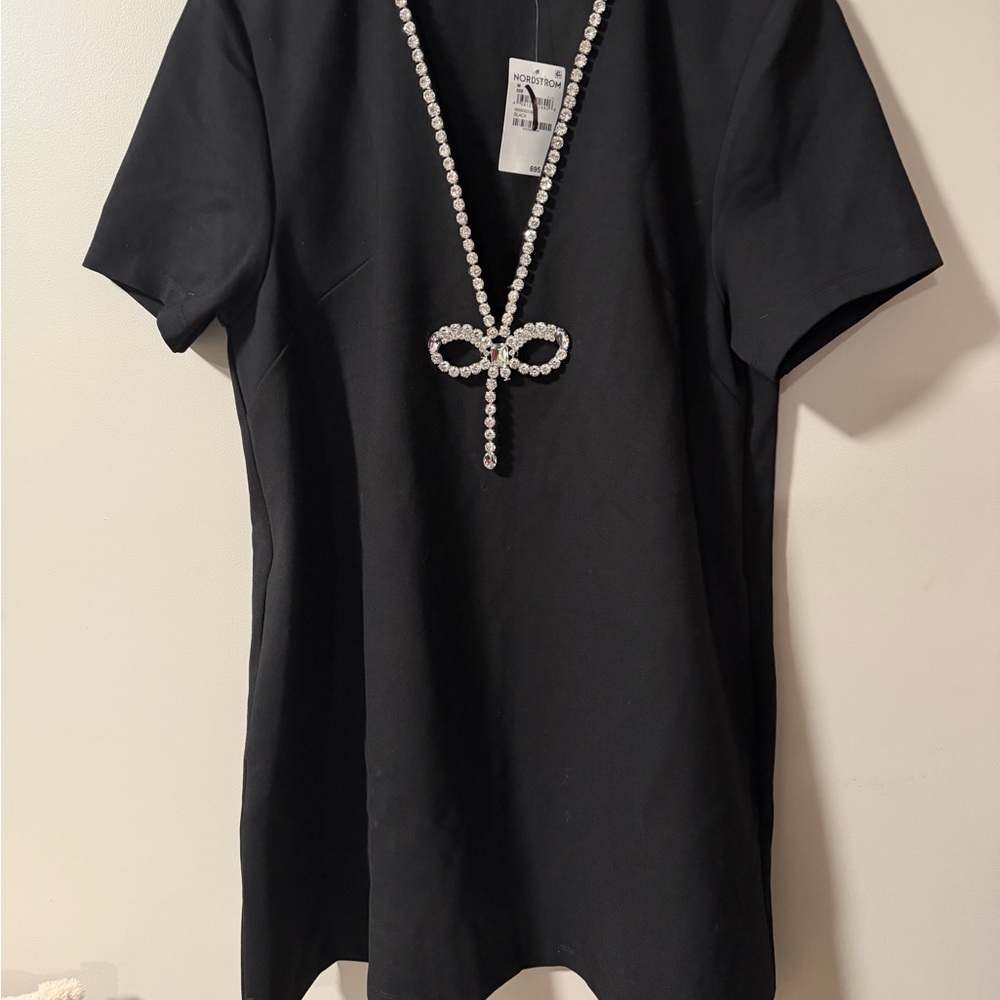 Nordstrom Black Short Sleeve Tee with Bow Accent